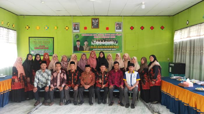 'Pembinaan ASN, GBPNS, CPPPK DAN PPNPN MAN 3 BTH Oleh Kakan Kemenag Kabupaten Batang Hari'