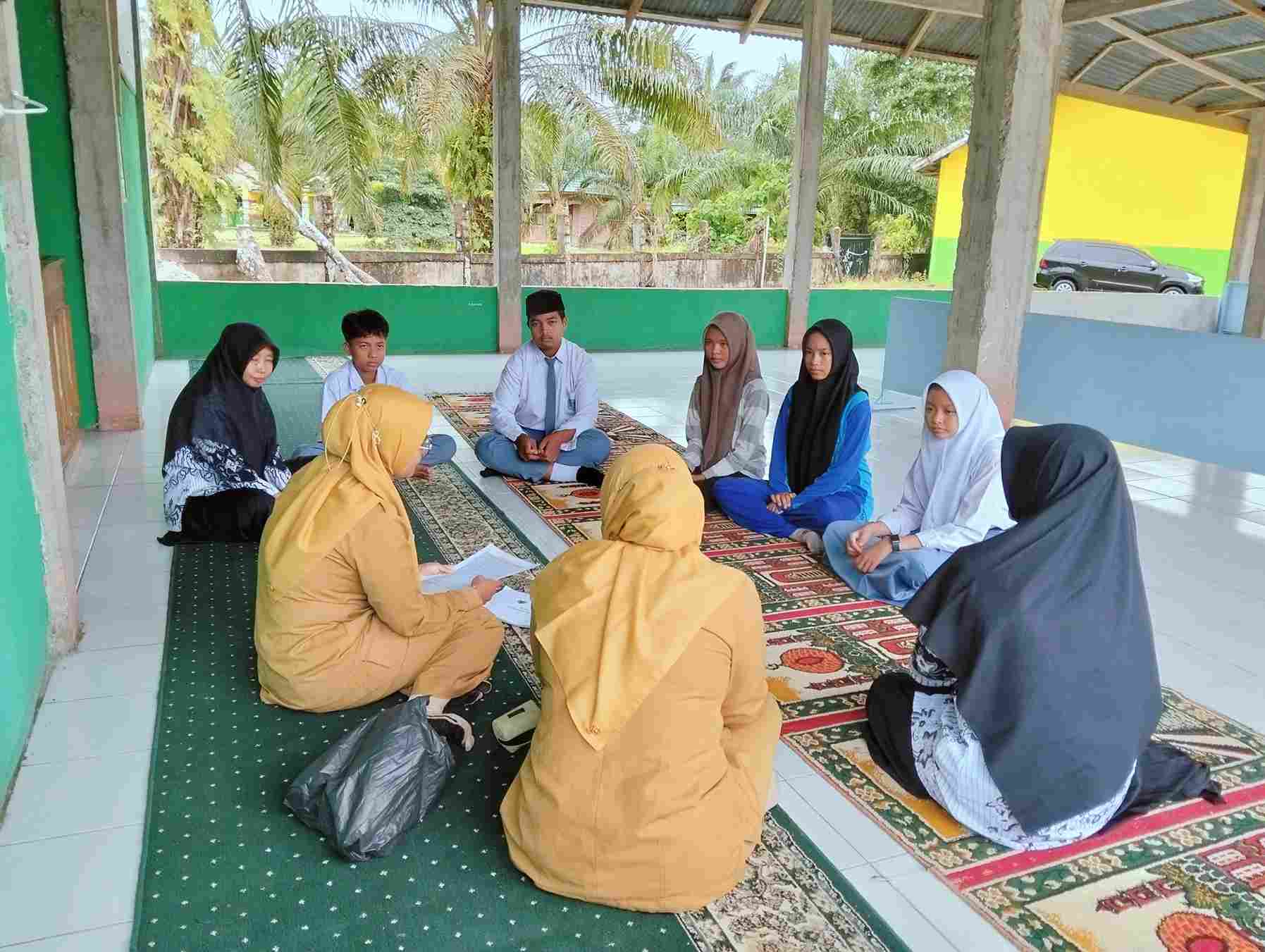 Pembentukan dan Pembinaan Kader Kesehatan Remaja MAN 3 Batang Hari oleh Tim Medis UPTD Puskesmas Pasar Terusan