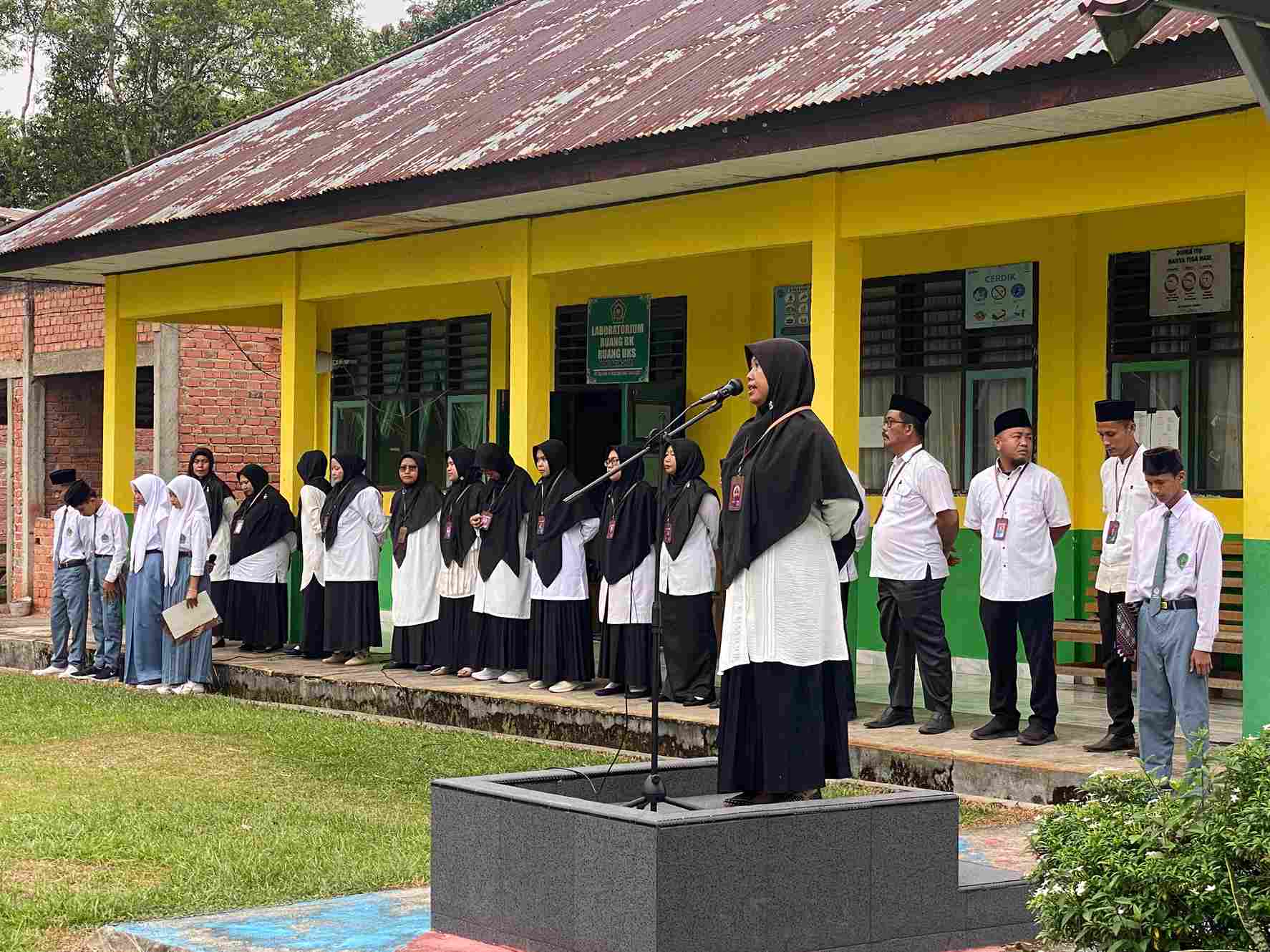 Siska Felani (Tingkatkan Motivasi Peserta Didik): 3 Kunci Sukses dalam Hidup 