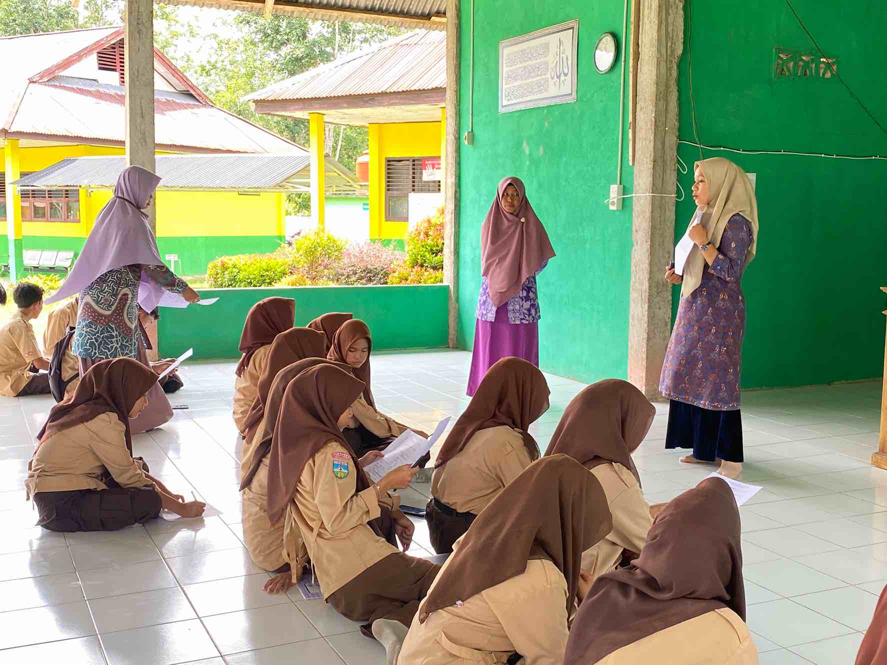Peserta Didik Ikuti Edukasi & Skrining Perilaku Merokok dari UPTD Puskesmas Pasar Terusan