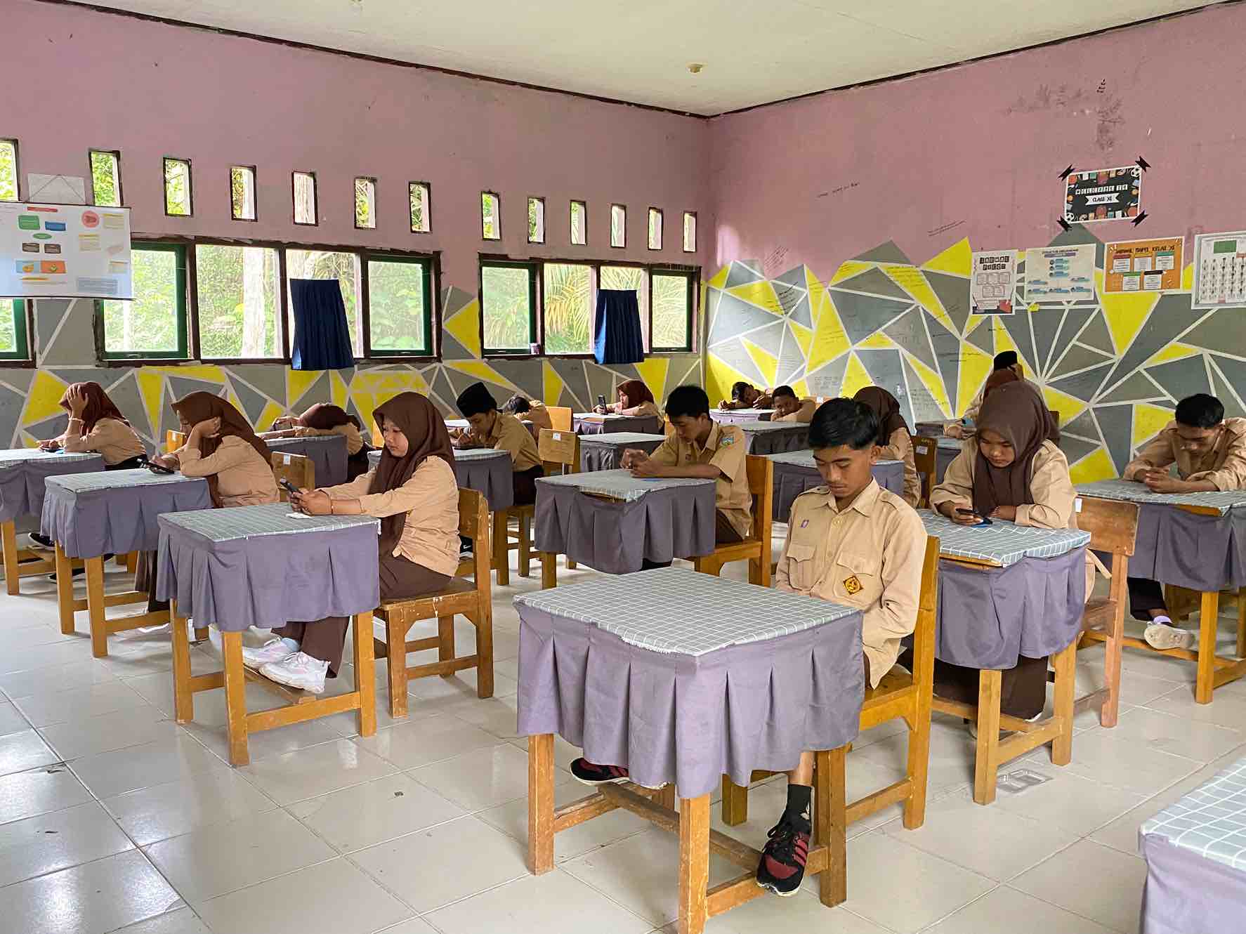 MAN 3 Batang Hari Laksanakan ASAS Ganjil Berbasis Android - IOS