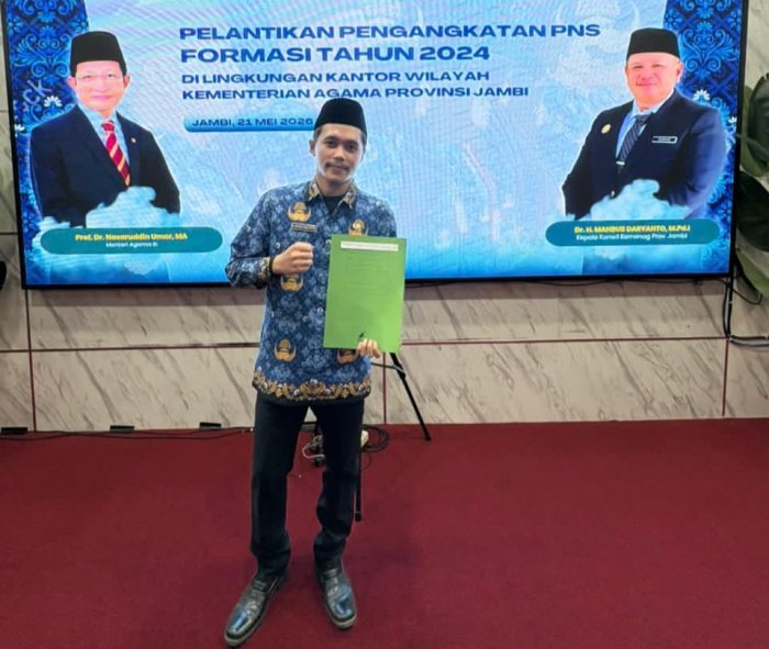 Kepala MAN 3 Batang Hari Apresiasi dan Ucapkan Selamat Kepada M.Septian Janolla Putra atas Pelantikan PNS Kepala MAN 3 Batang Hari Apresiasi dan Ucapkan Selamat Kepada M.Septian Janolla Putra atas Pelantikan PNS