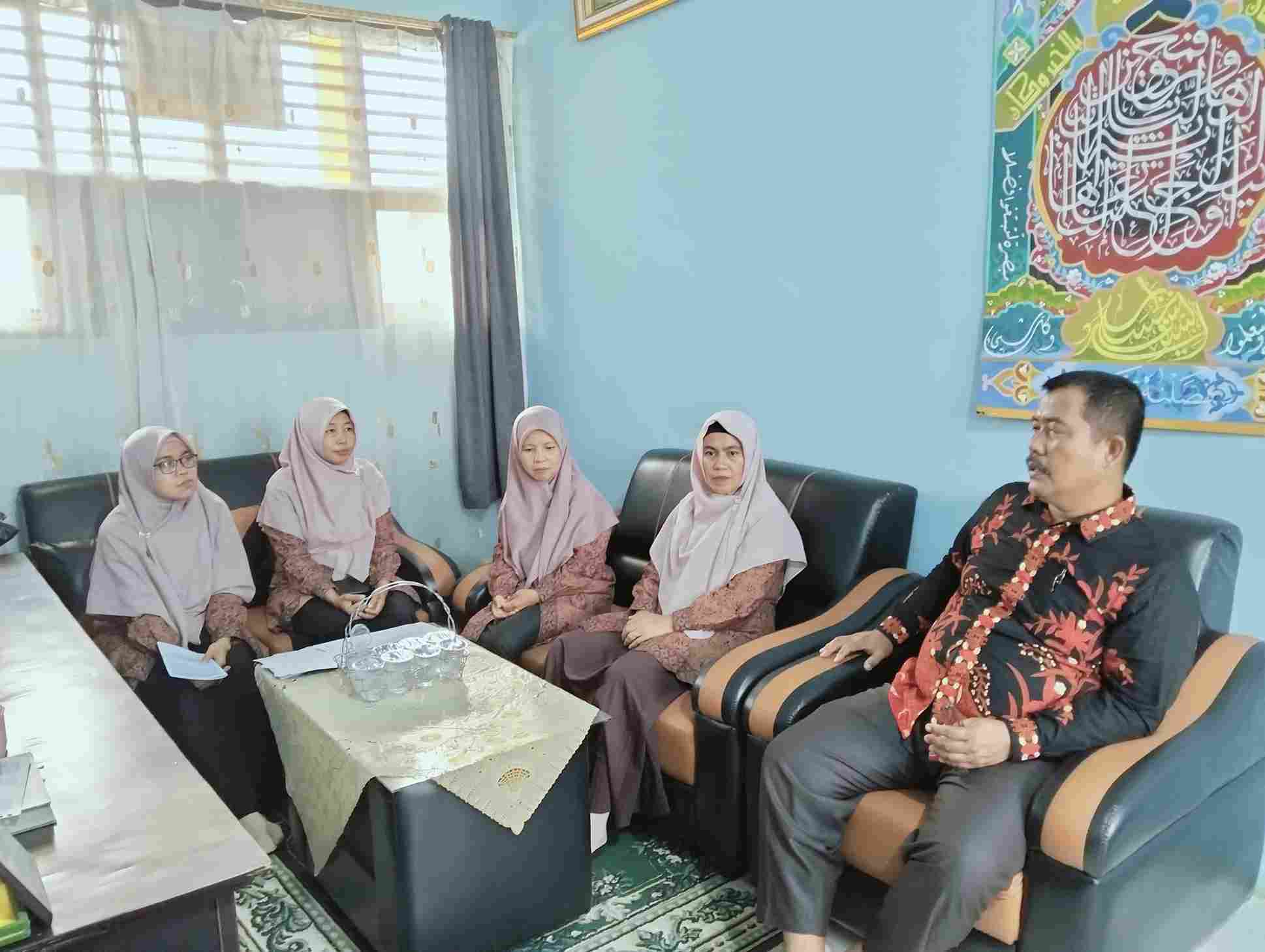 Mantapkan Persiapan ASAS dan UM, Kamad Pimpin Rapat Internal Panitia Mantapkan Persiapan ASAS dan UM, Kamad Pimpin Rapat Internal Panitia