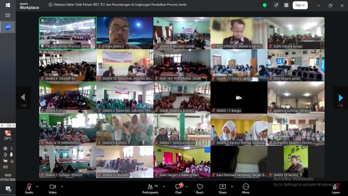 Erman S. Pd. I.,M. Pd Apresiasi Deklarasi Akbar Anti perundungan di Lingkungan Pendidikan Jambi Erman S. Pd. I.,M. Pd Apresiasi Deklarasi Akbar Anti perundungan di Lingkungan Pendidikan Jambi
