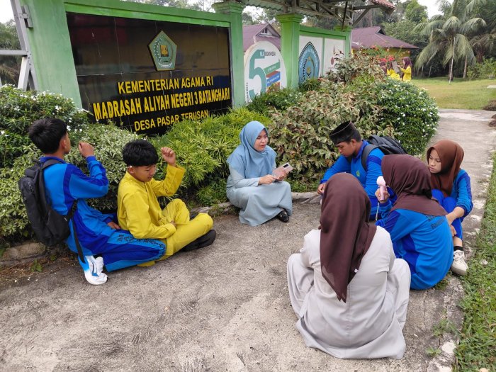 Perkuat Karakter dan Prestasi Peserta Didik Guru Wali Lakukan Pembinaan MAN 3 Batang Hari
