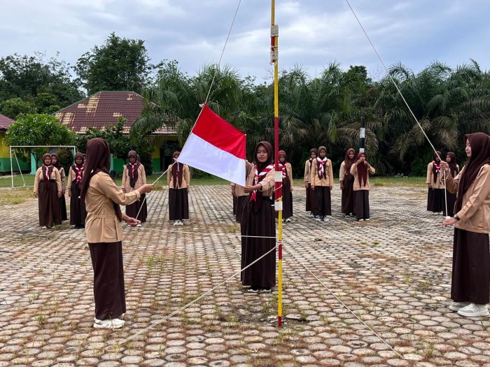 MAN 3 Batang Hari Gelar Acara Pembukaan Latihan Pramuka dengan Semangat Disiplin dan Kekompakan