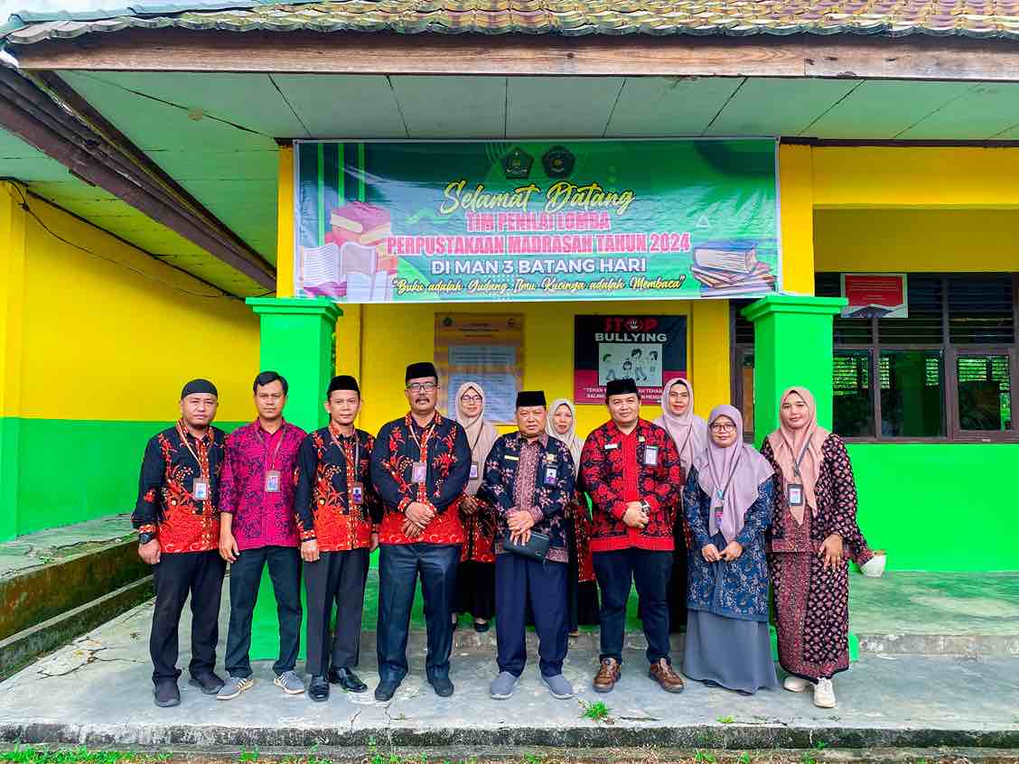 Tim Penilai Perpustakaan, Sambangi Perpustakaan Nurul Ilmi MAN 3 Batang Hari Tim Penilai Perpustakaan, Sambangi Perpustakaan Nurul Ilmi MAN 3 Batang Hari