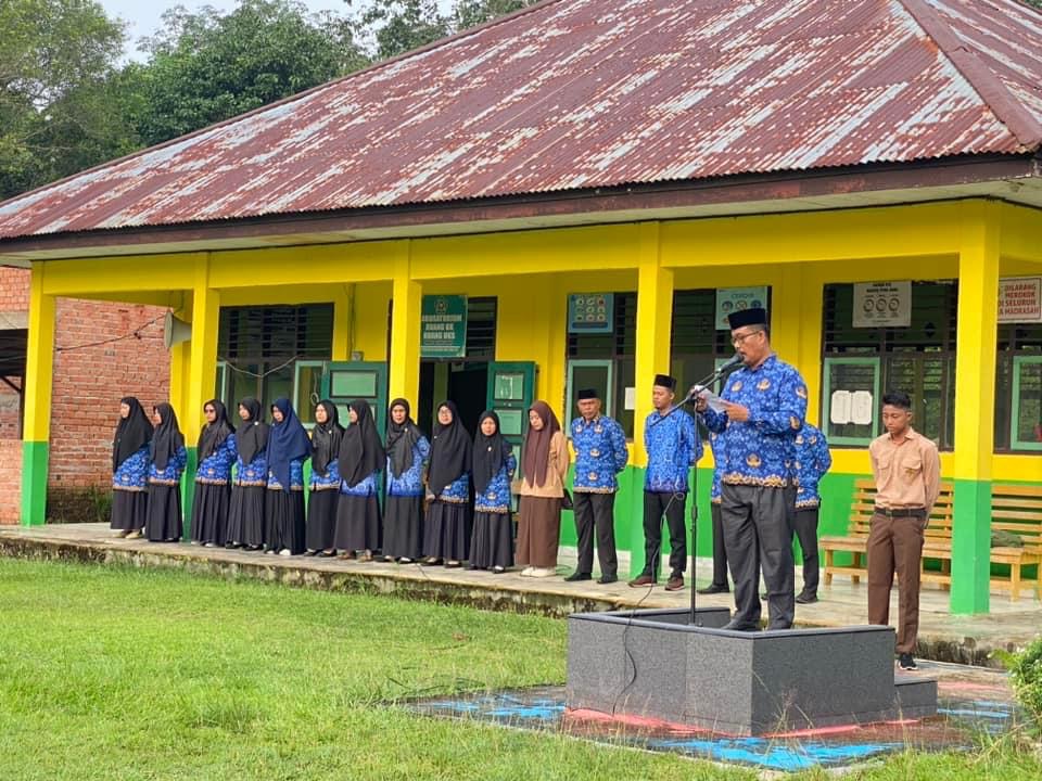 Peringati HUT Ke-53 KORPRI, MAN 3 Batang Hari Gelar Apel 