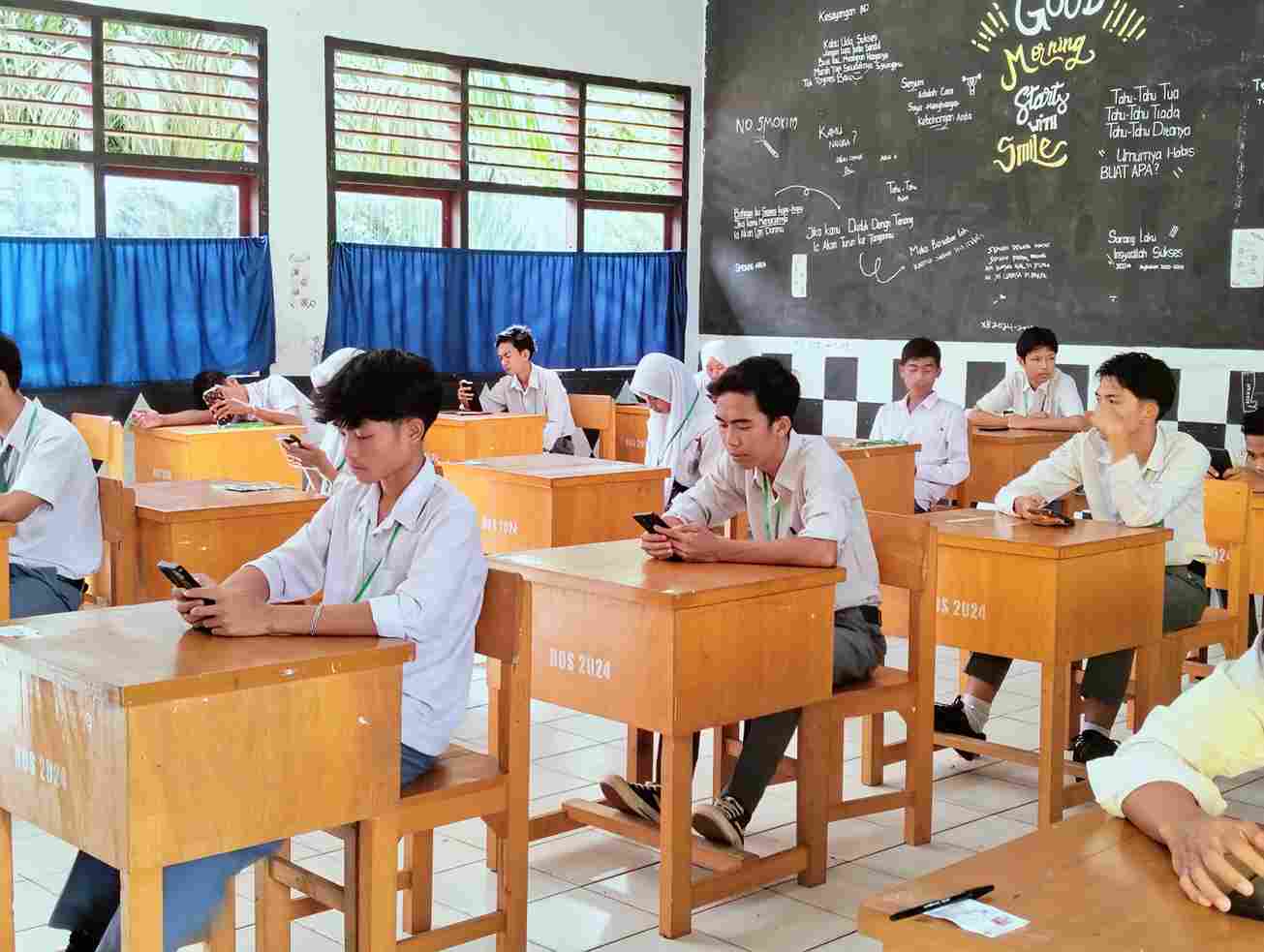 MAN 3 Batang Hari Gelar Ujian Madrasah (AM) Tahun Ajaran 2024/2025