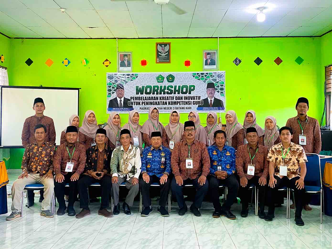 Tingkatkan Kompetensi Guru, MAN 3 Batang Hari Adakan Workshop Pembelajaran Kreatif dan Inovatif