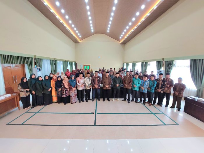 Kepala MAN 3 Batang Hari Ikuti Rakor Kakankemenag dan Seksi Penmad Bersama Kepala Madrasah dan RA