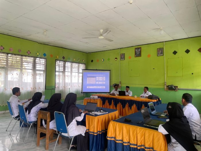 Penyusunan KSP 2025 Berbasis Deep Learning dan Kurikulum Cinta di MAN 3 Batang Hari