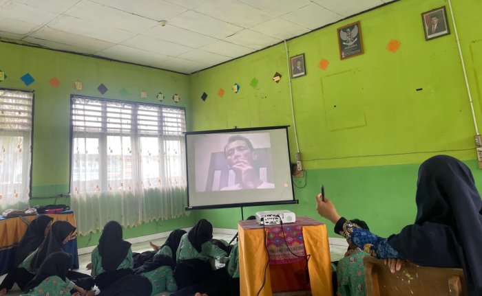 MAN 3 Batang Hari Gelar Nobar Film G30S/PKI, Siswa Antusias Belajar Sejarah