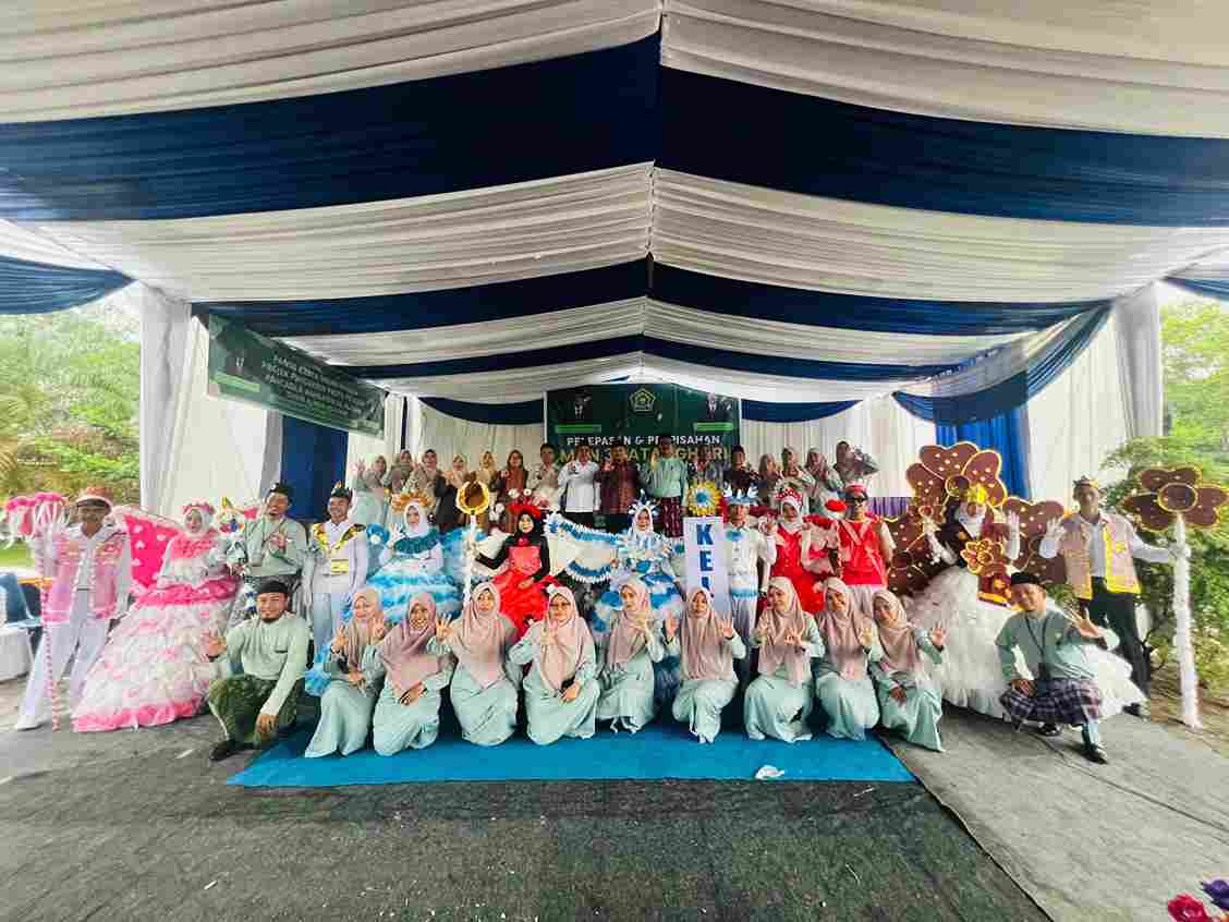 MAN 3 Batang Hari Gelar Panen Karya P5RA dan Perpisahan Kelas XII MAN 3 Batang Hari Gelar Panen Karya P5RA dan Perpisahan Kelas XII